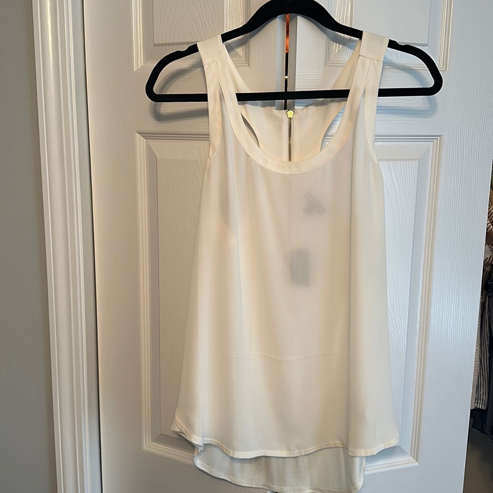NWT Express Top